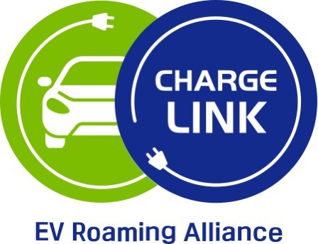 한전이 출시한 전기차 충전 로밍 서비스 '차지링크' 브랜드 로고.