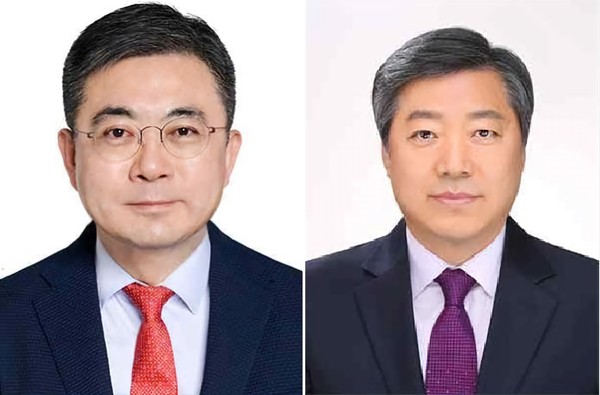 임청원 에너지밸리기업개발원장(왼쪽)과 박창기 한국전기설비시험연구원장.
